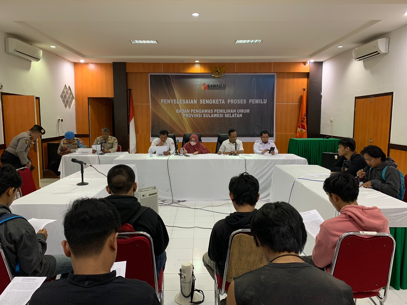 Bawaslu Sulsel Terima Aspirasi Aliansi Peduli Demokrasi Massenrempulu