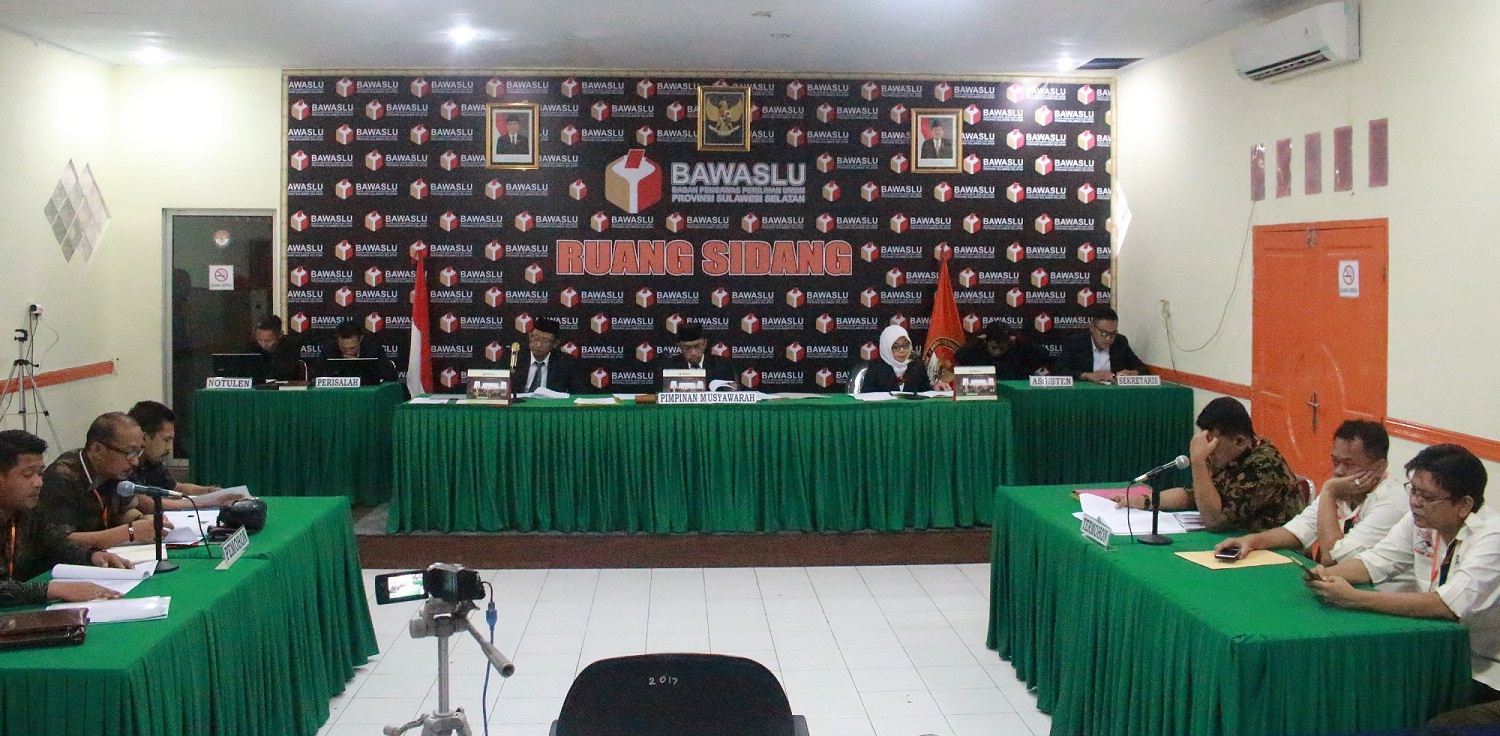 Bawaslu Gelar Sidang Perdana Sengketa Pemilihan Calon Gubernur dan Wakil Gubernur Sulsel Tahun 2018