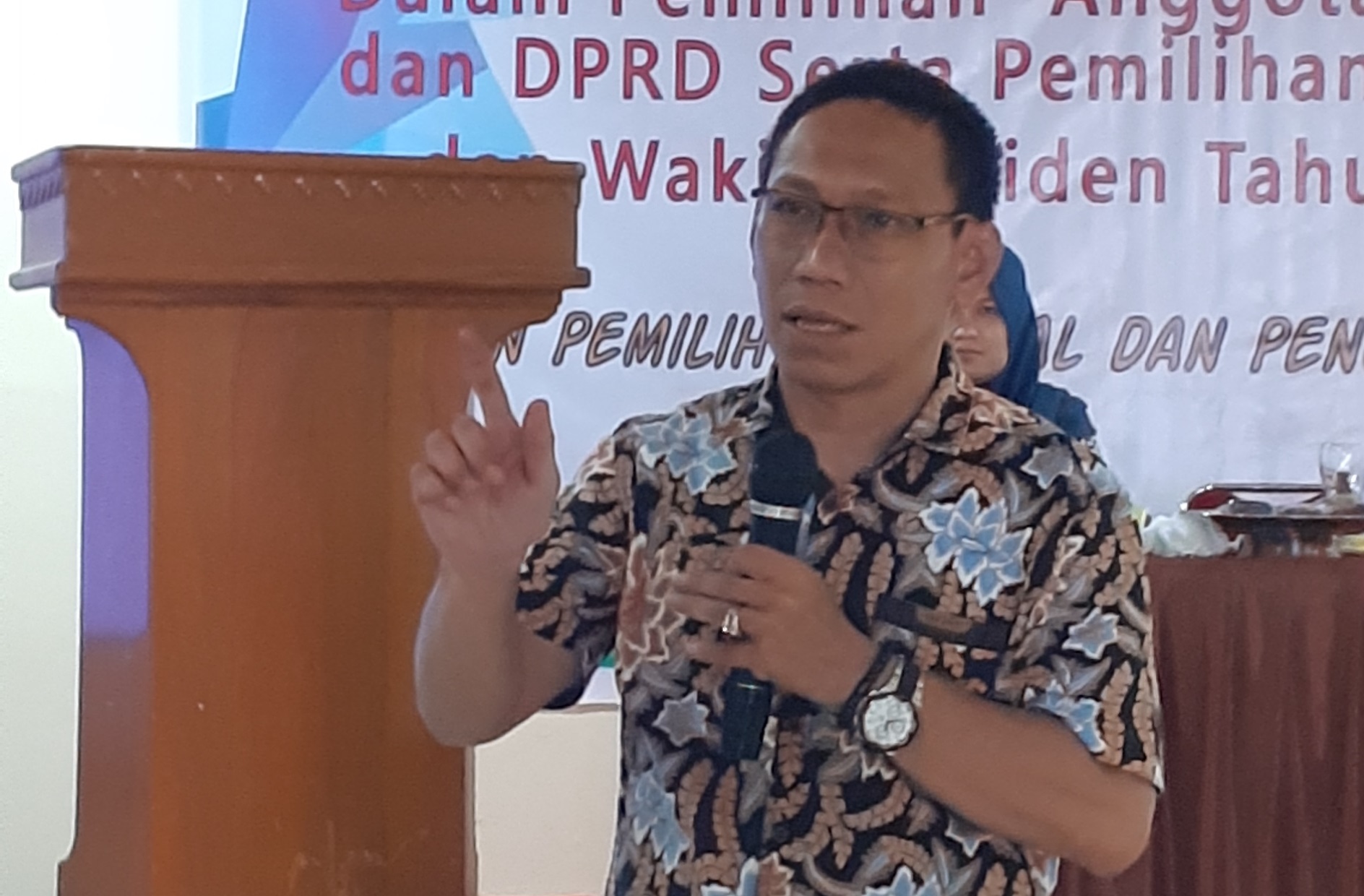 Bawaslu Luwu Edukasi Generasi Muda tentang Pengawasan Pemilu