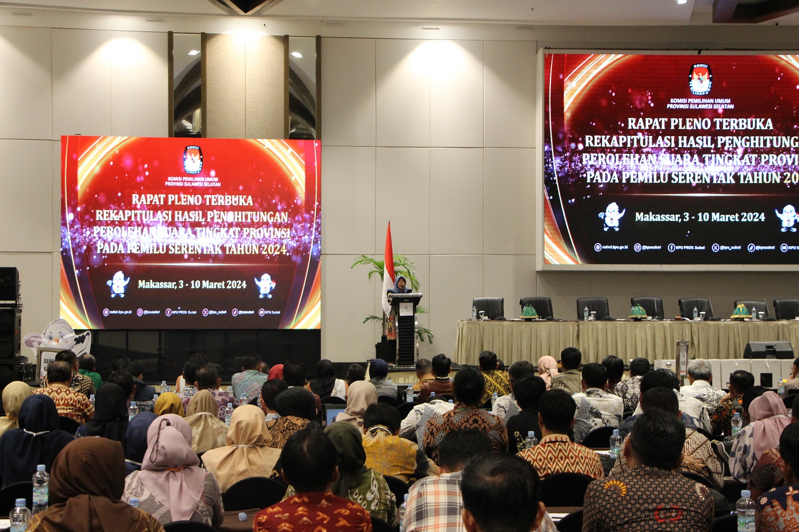 Bawaslu Sulsel Hadiri Rapat Pleno Terbuka Rekapitulasi Penghitungan Hasil Perolehan Suara Tingkat Provinsi pada Pemilu 2024