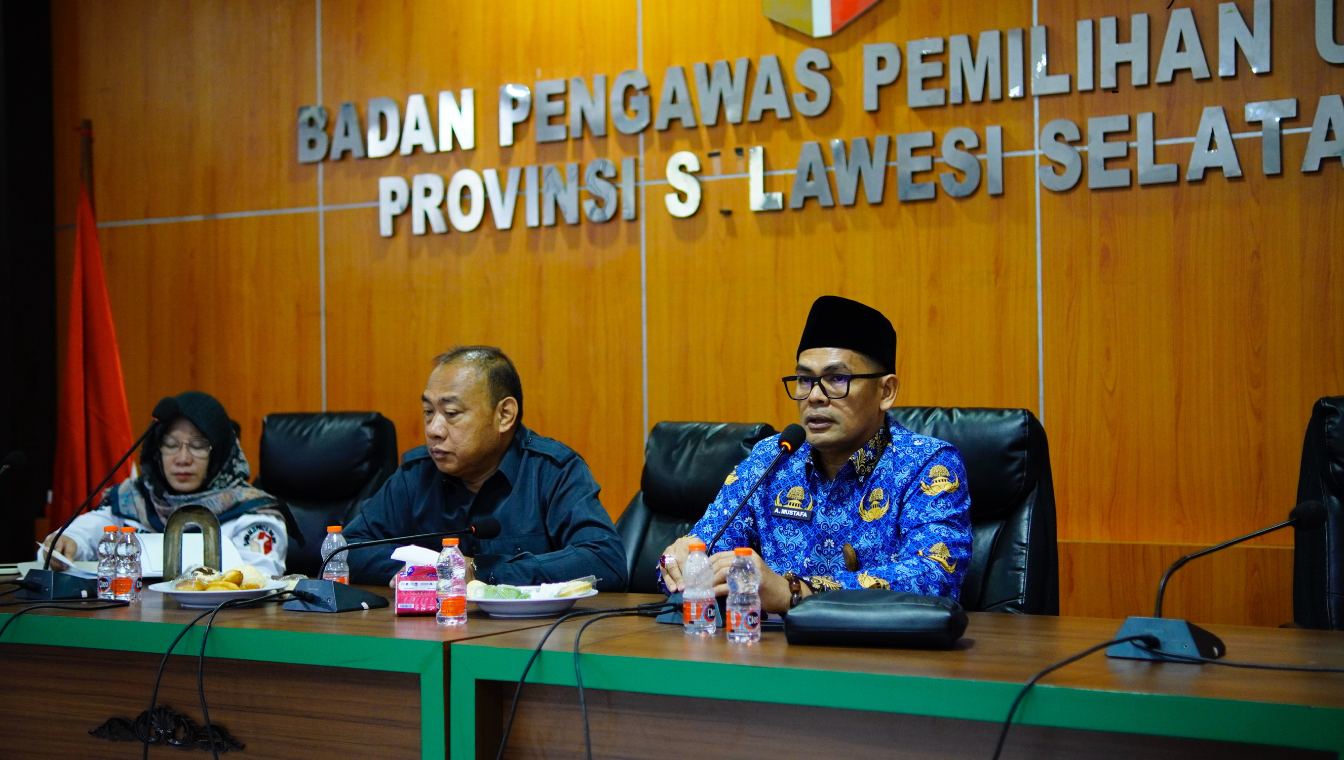 Gelar Rapat Perdana, Awaluddin Mustafa: Hilangkan sekat dan jaga kedisiplinan.