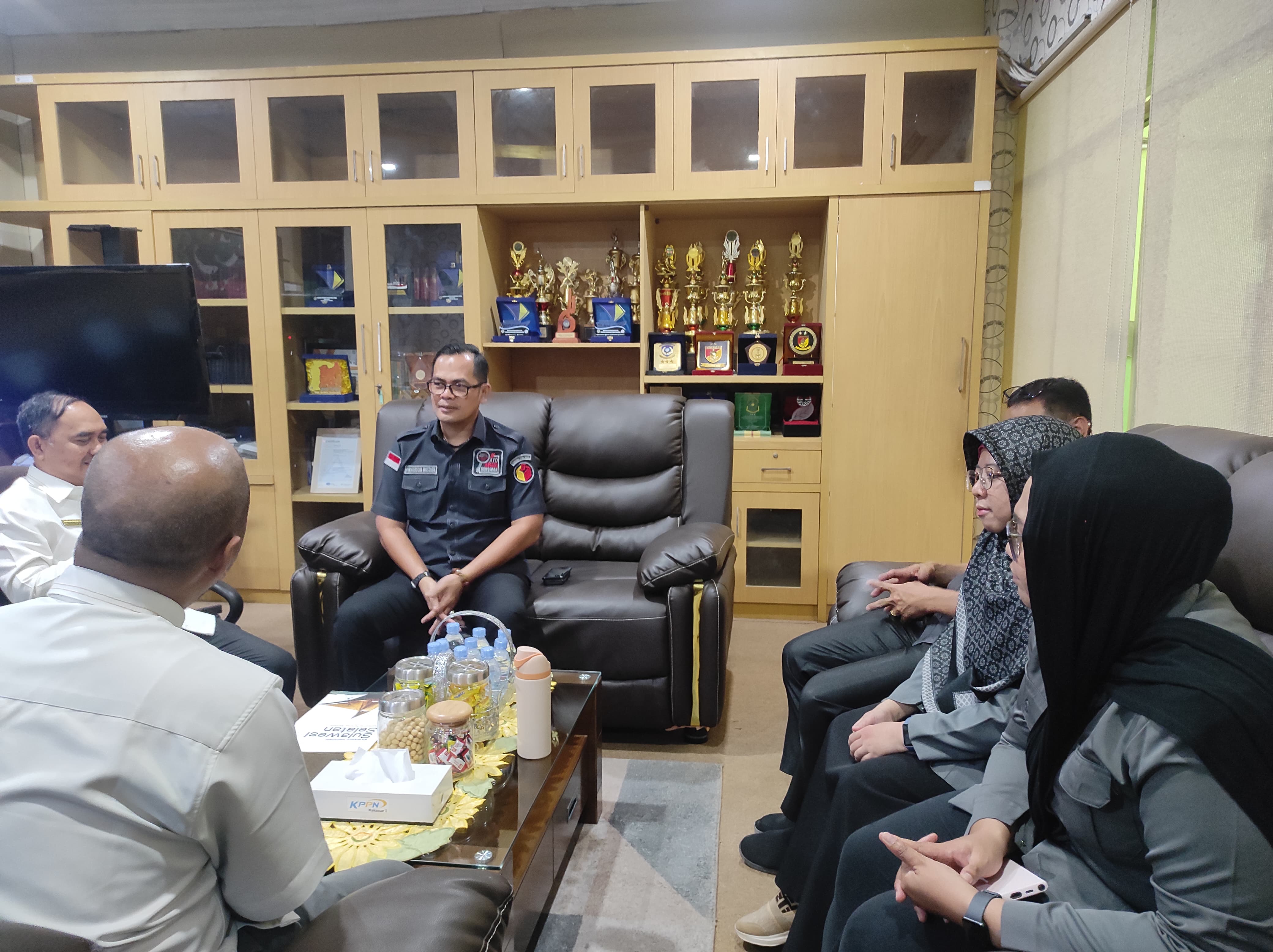 Bawaslu Sulsel Jalin Koordinasi Keuangan dengan KPPN Makassar I