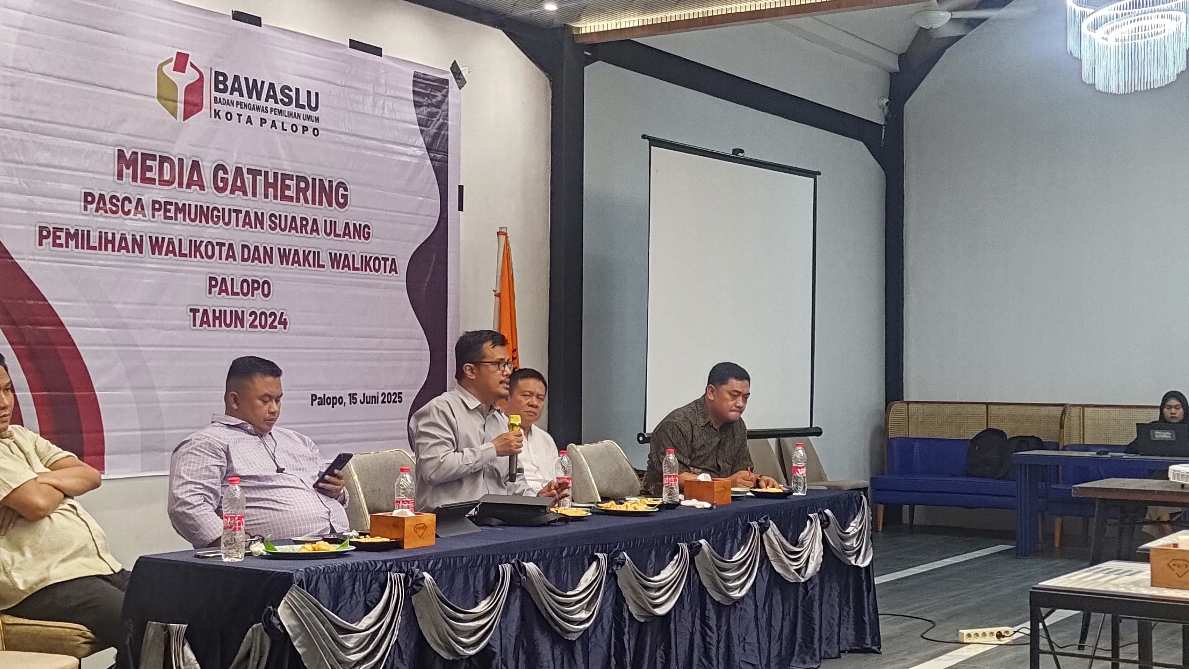 Bawaslu Gelar Media Gathering, Evaluasi Substansi Pelaksanaan PSU Pilkada Palopo