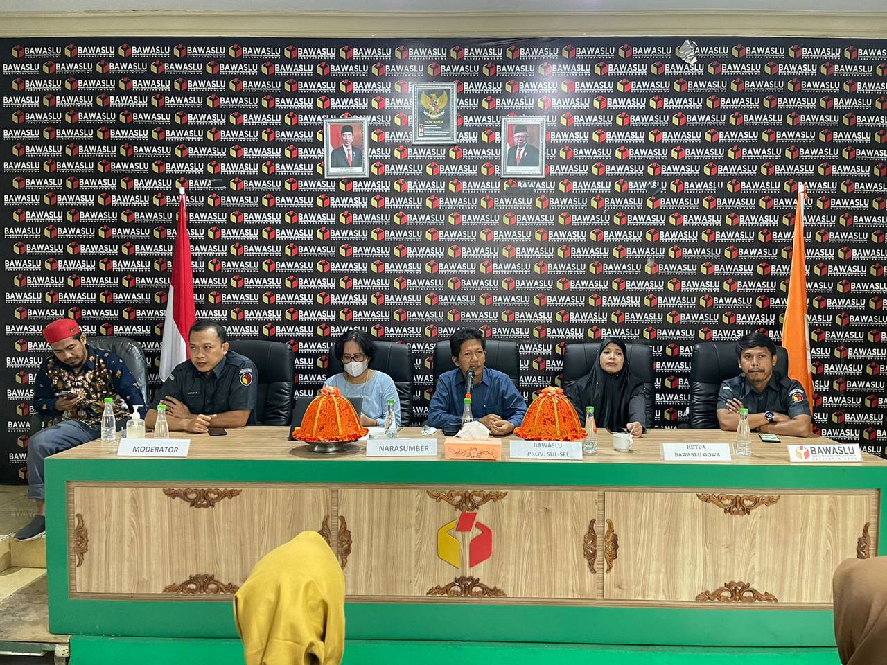 Rentan Terjebak Pelanggaran, Dialog Publik Bawaslu Gowa Ulas Peran dan Partisipasi Perempuan dalam Pemilu
