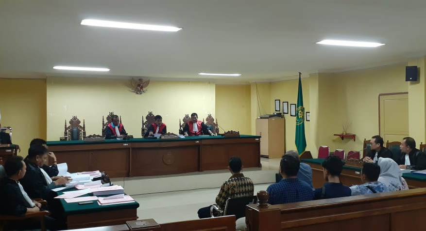 Tujuh Penyelenggara Pemilu di Makassar Jalani Sidang di Pengadilan Negeri Makassar