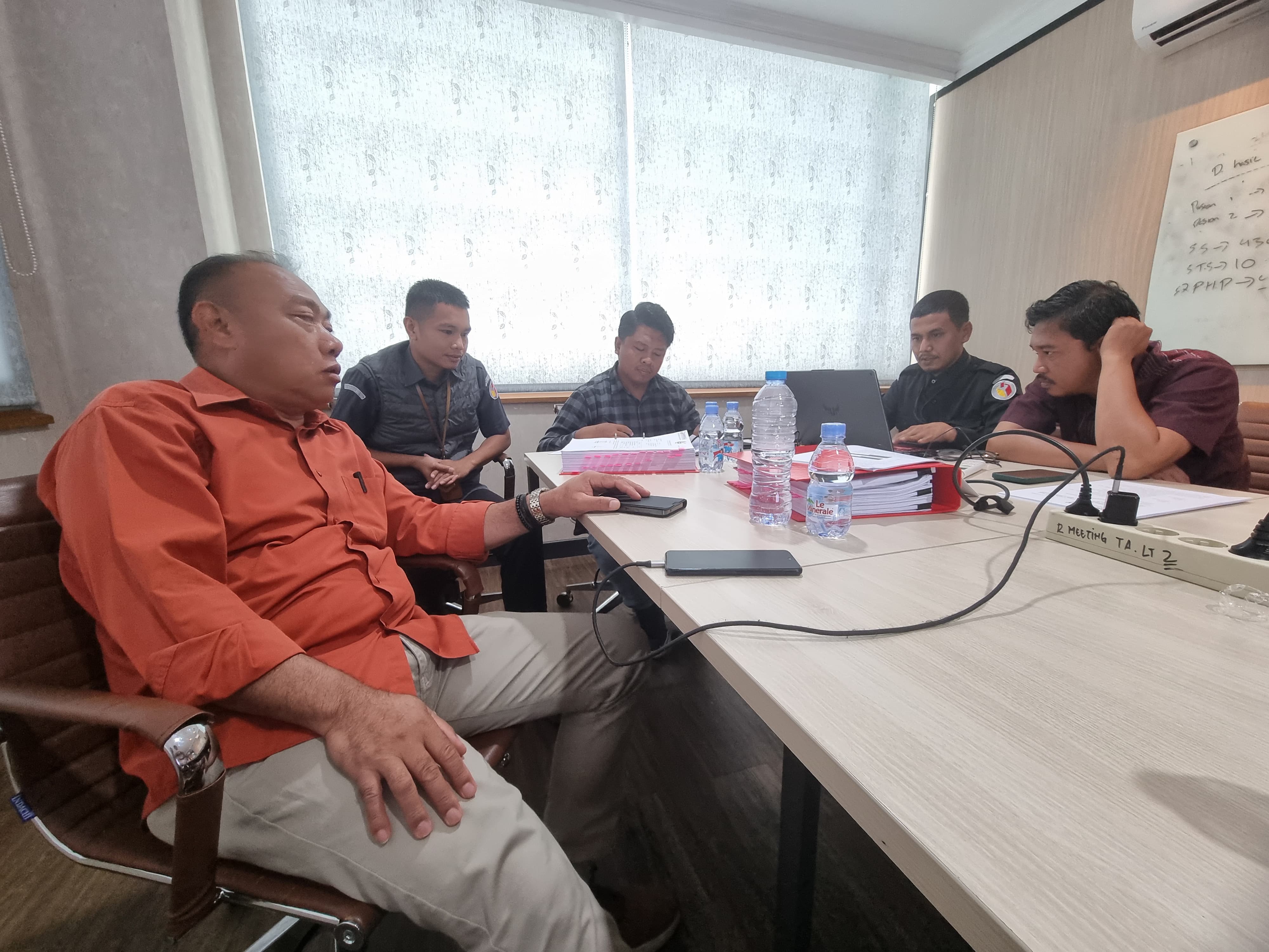 Bawaslu Sulsel serahkan Alat Bukti dan Keterangan Tertulis ke MK hadapi sidang sengketa PSU Palopo