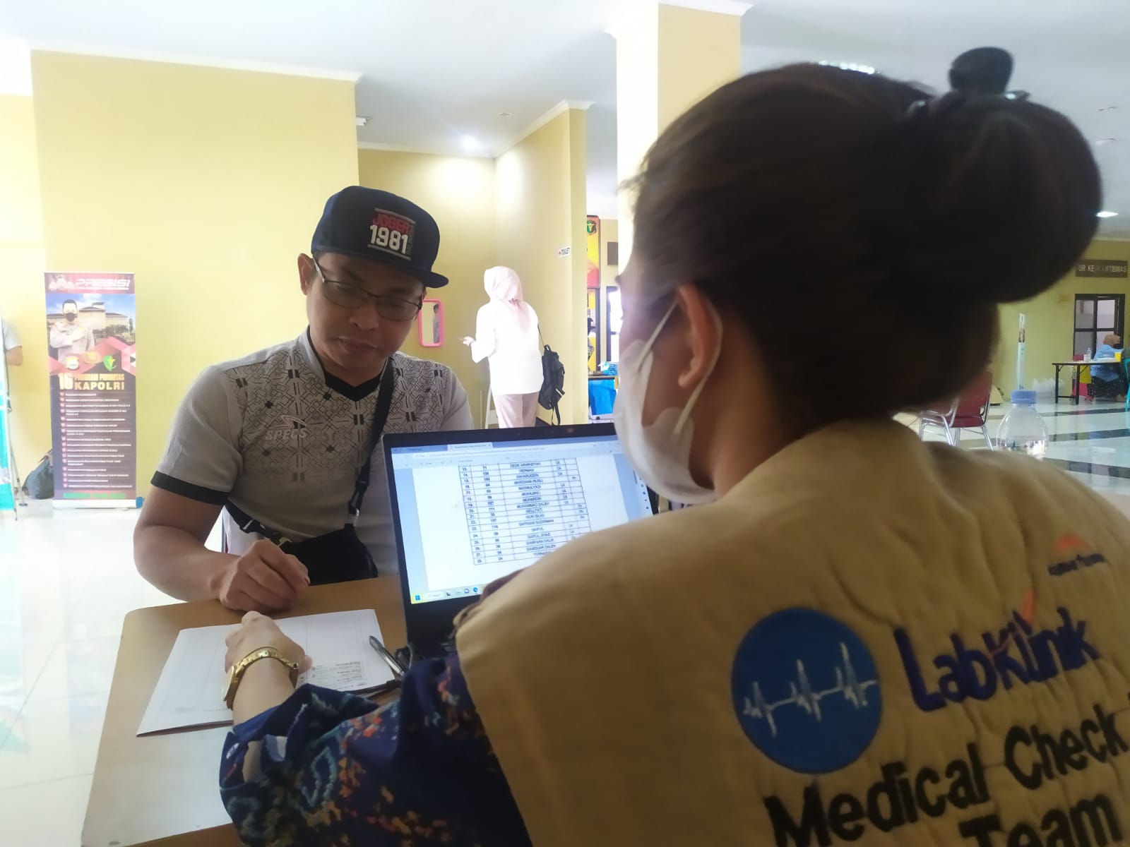 Sebanyak 28 Calon Anggota Bawaslu Sulsel Tes Kesehatan di Biddokkes Polda Sulsel