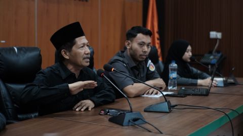 rapat kerja