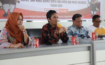 Abdul Malik Ingatkan Jajaran Panwascam Bekerja Sesuai Aturan dan Lakukan Koordinasi Berjenjang