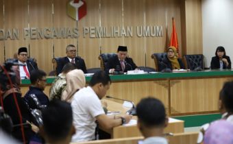 Bawaslu Putuskan KPU Langgar Tata Cara Input Situng