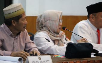Bawaslu Sulsel Beri Keterangan dalam Sidang Dugaan Pelanggaran Etik Penyelenggara Pemilu dengan Termohon 4 Penyelenggara di Sinjai