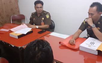 Bawaslu Sulsel Serahkan 7 Tersangka Dugaan Tindak Pidana Pemilu ke Kejari Makassar