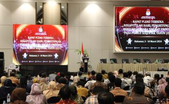 Bawaslu Sulsel Hadiri Rapat Pleno Terbuka Rekapitulasi Penghitungan Hasil Perolehan Suara Tingkat Provinsi pada Pemilu 2024