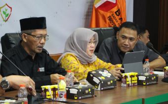 Ketua Bawaslu Sulsel Tekankan Penguatan Kelembagaan dan Evaluasi Pengawasan dalam Rapat Monev