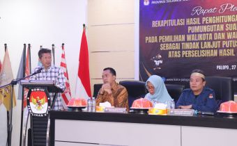 Pleno Rekapitulasi PSU Palopo: Bawaslu Tekankan Transparansi dan Kedewasaan Berdemokrasi