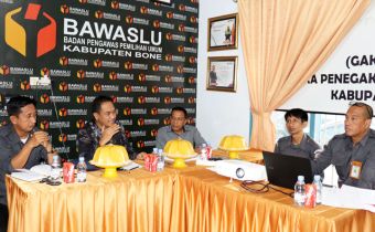 Monev Pengawasan DPB, Adnan Jamal Pastikan Tugas Pengawasan Berjalan