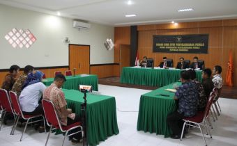 Pengadu Tak Hadir, Sidang Etik untuk KPUD Luwu Ditunda