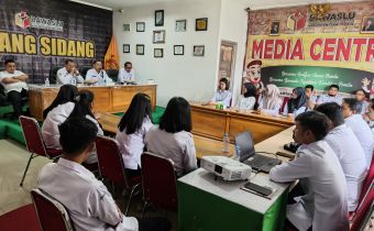 Bawaslu Sulsel Beri Penguatan Kelembagaan di Tana Toraja