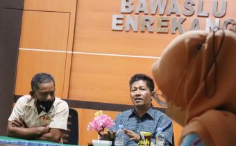 Kunjungan Kerja di Enrekang, Saiful Jihad Monitoring Kinerja Kehumasan
