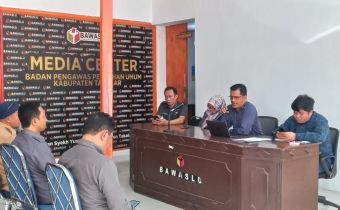 Evaluasi Hasil Pengawasan, Alamsyah Tegaskan Pengawas Wajib Cermati Prosedur dan Tatacara Coklit